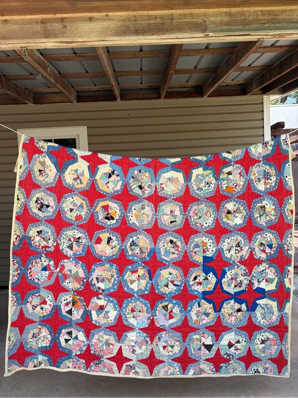 Vintage Spider Web Quilt - 1950s Scrape Quilt - 67 x 72.5”